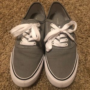 Gray Womans Mossimo Casual Sneakers Size 8